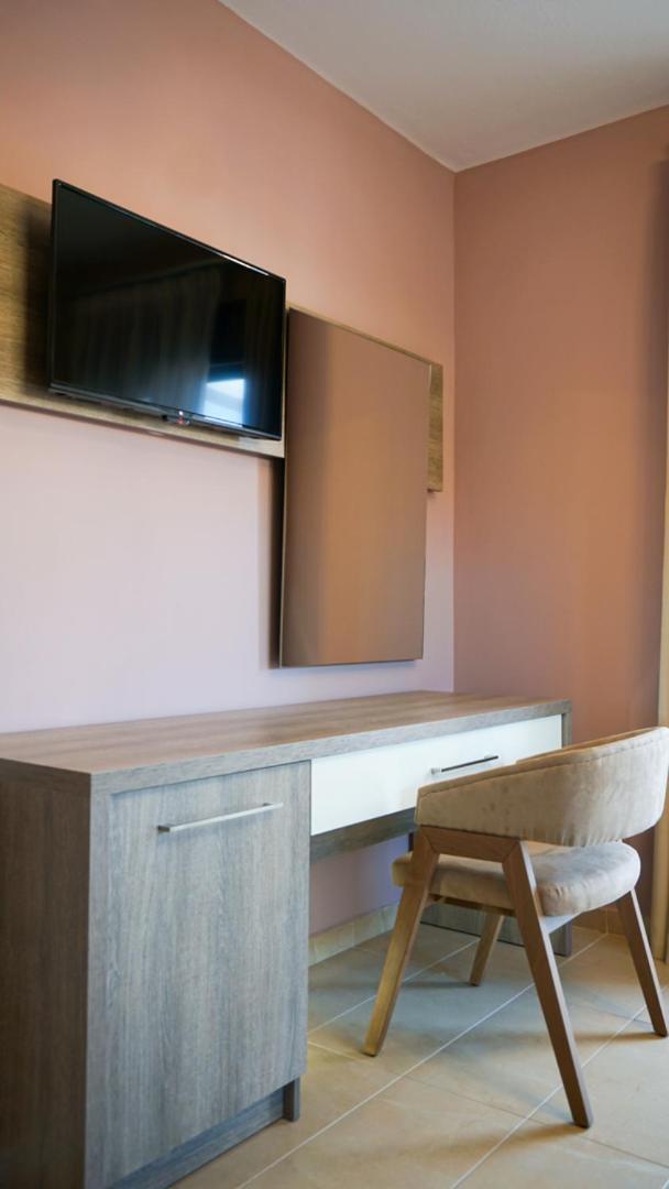 Agnes Deluxe Hotel Pefkochori Habitación foto